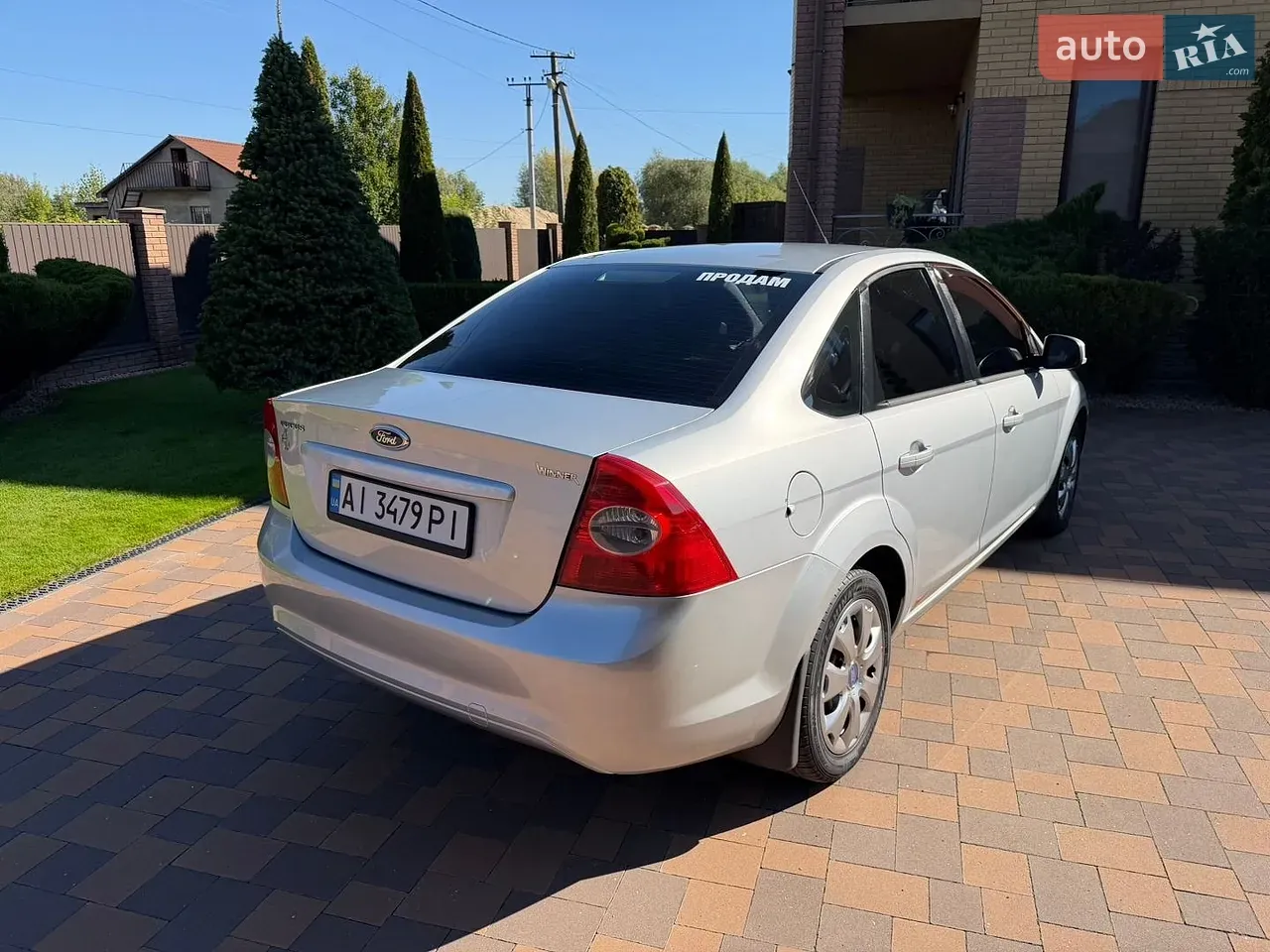 Ford Focus 2010 photo 4