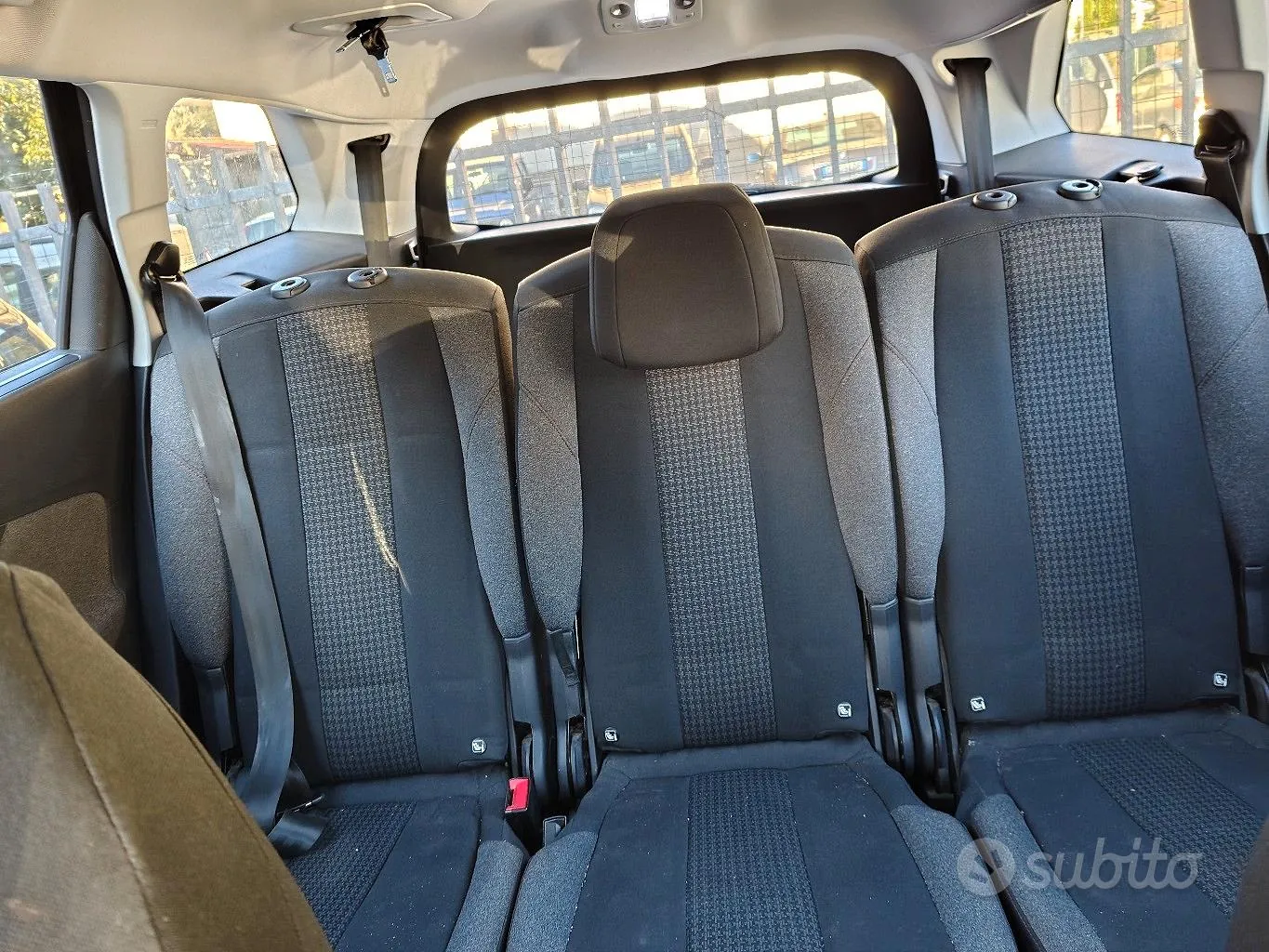 Peugeot 5008 2020 photo 3