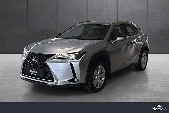 Lexus Ux300E