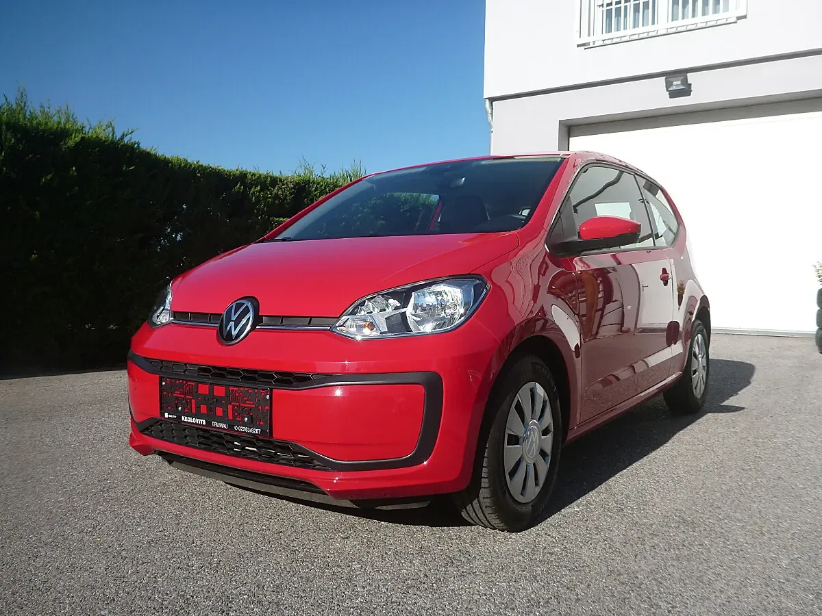 Volkswagen Up 2023 photo 3