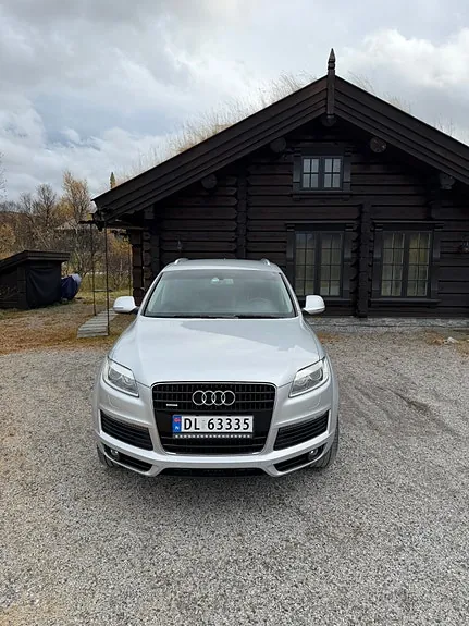 Audi Q7 2007 photo 2
