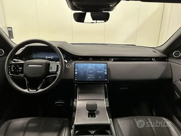 Land Rover Evoque 2024 photo 4