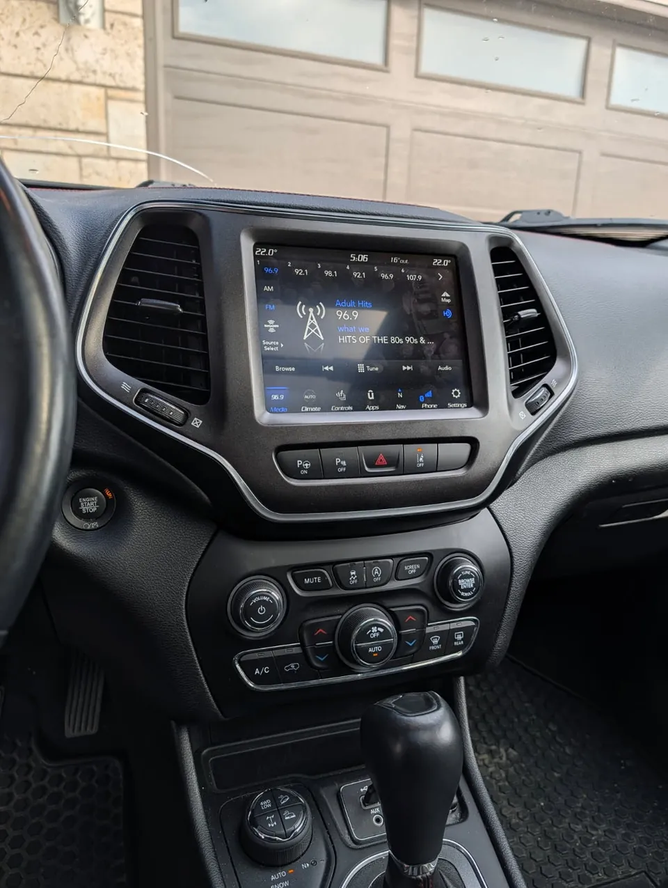 Jeep Cherokee 2021 photo 5