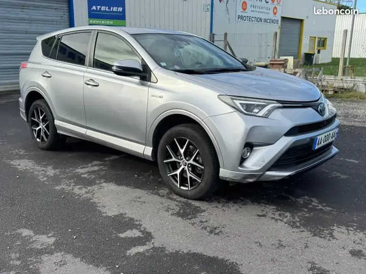 Toyota Rav4 2016 photo 2