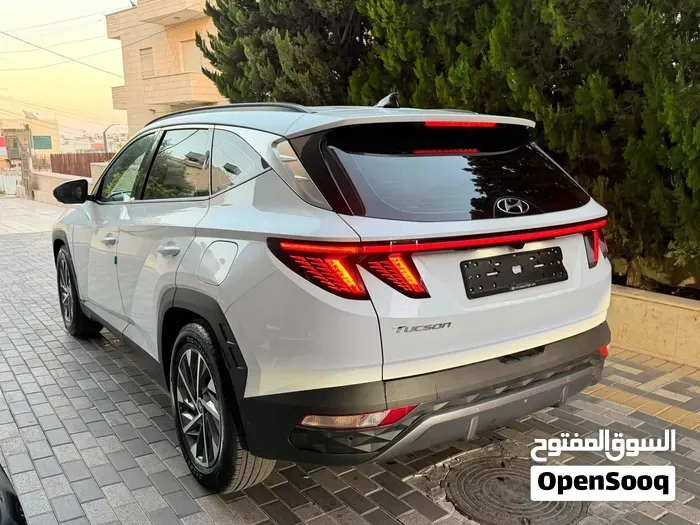 Hyundai Tucson 2024 photo 2