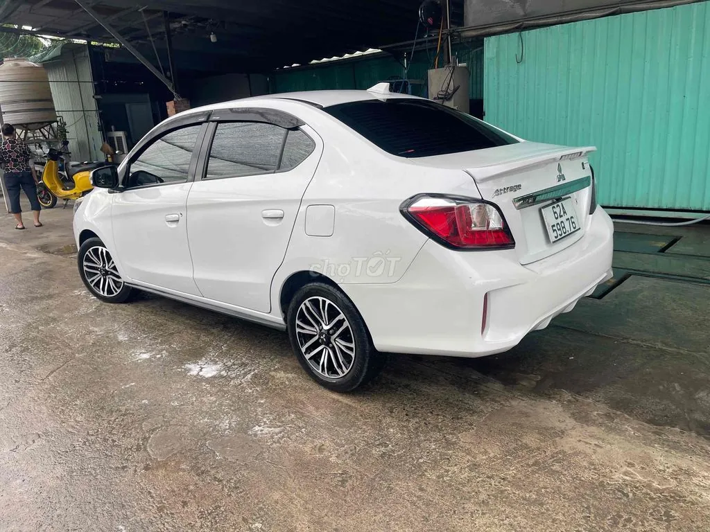 Mitsubishi Attrage 2022 photo 3