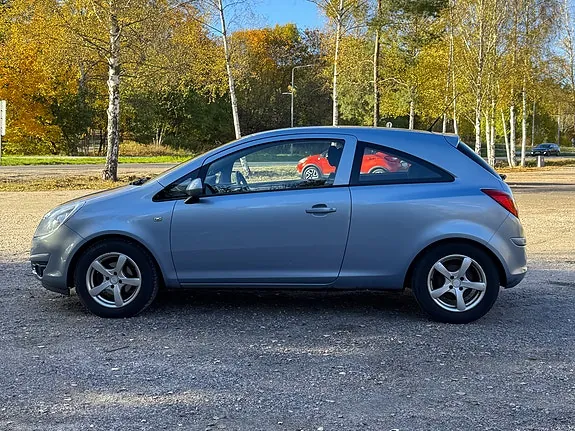 Opel Corsa 2008 photo 2
