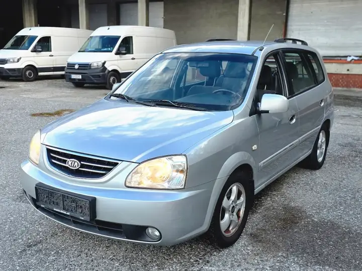 Kia Carens