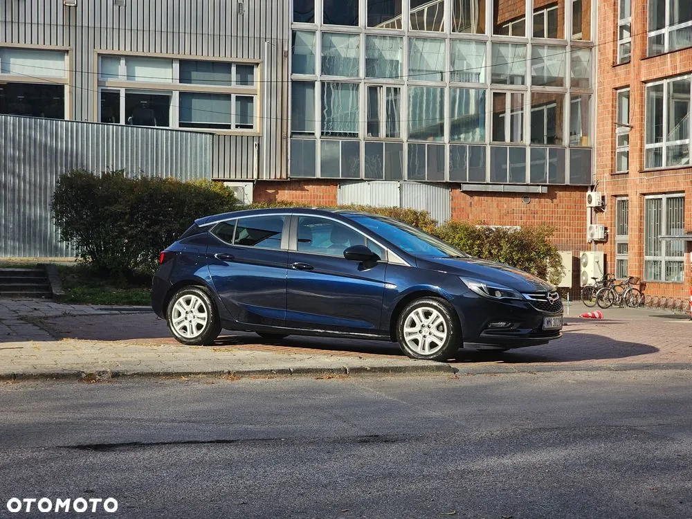 Opel Astra 2019 photo 4