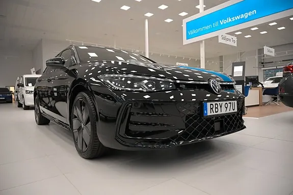 Volkswagen Passat 2026 photo 4