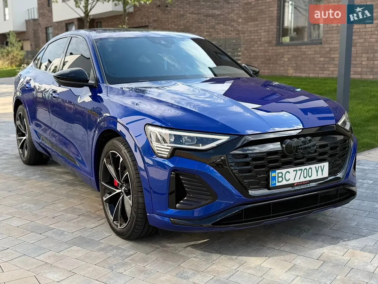 Audi Q8 E-Tron 2023 photo 4