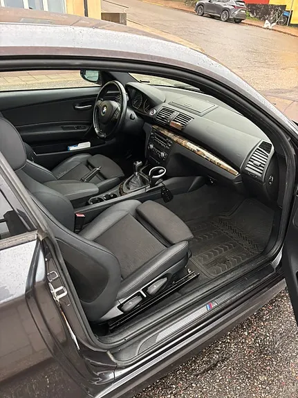 BMW 123D 2008 photo 4