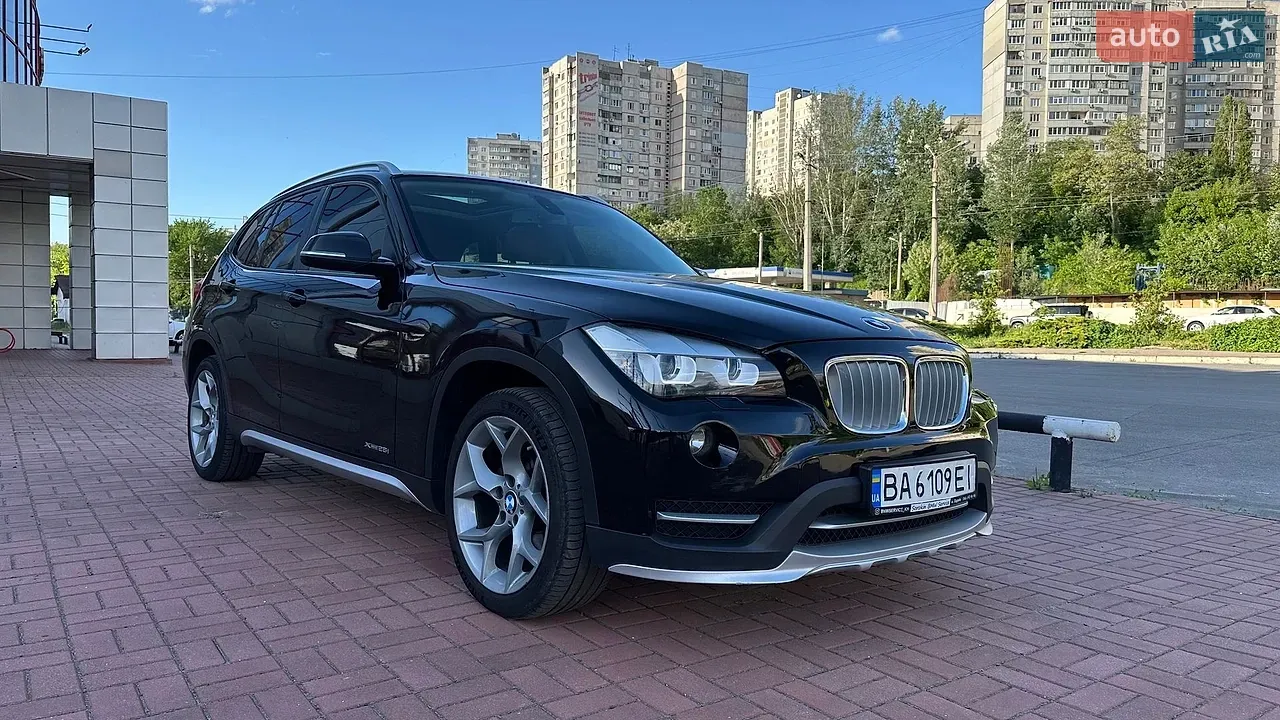 BMW X1 2012 photo 2