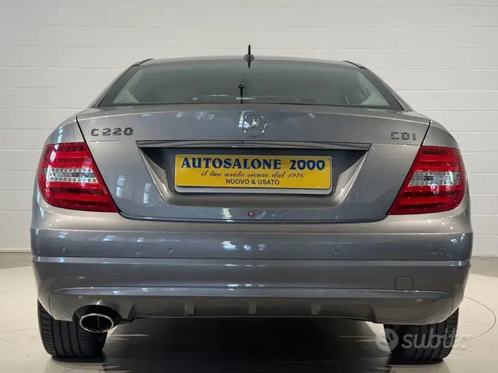 Mercedes-Benz C 2012 photo 4