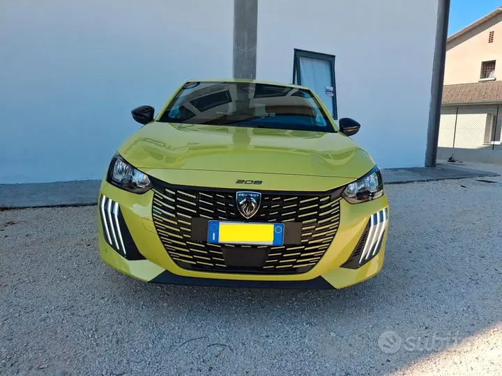 Peugeot 208 2026 photo 5