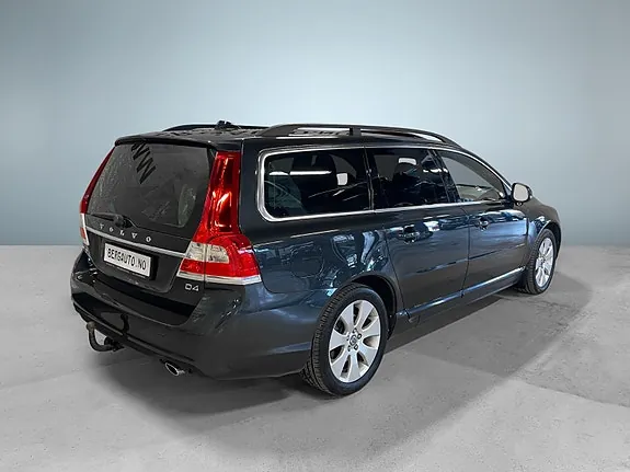 Volvo V70 2014 photo 2