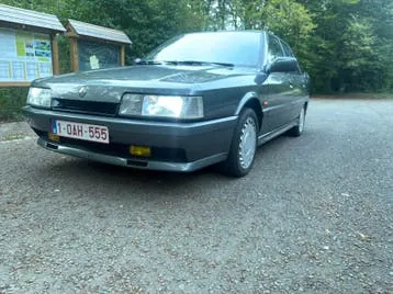 Renault 21