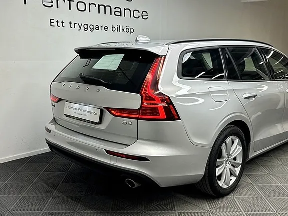 Volvo V60 2019 photo 5