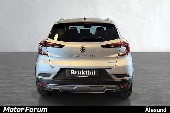 Renault Captur 2023 photo 3