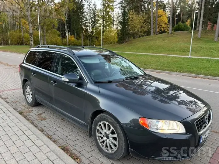 Volvo V70 2009 photo 5