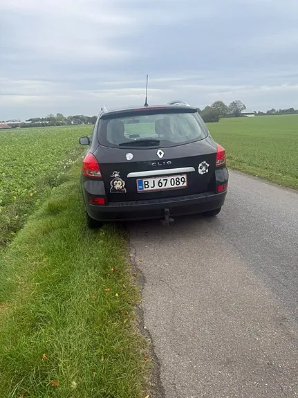 Renault Clio Iii 2012 photo 4