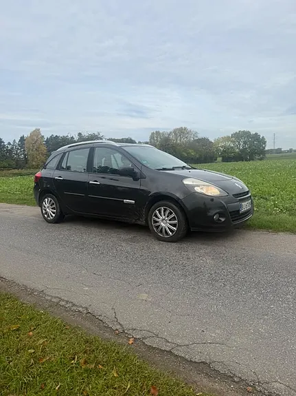Renault Clio Iii 2012 photo 2