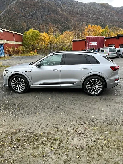 Audi E-Tron