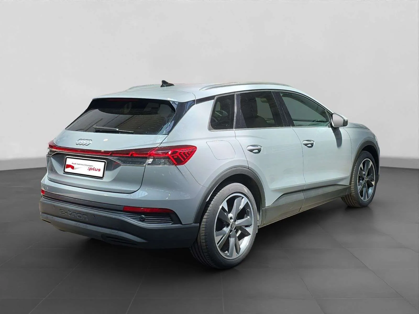 Audi Q4 E-Tron 40 2023 photo 3