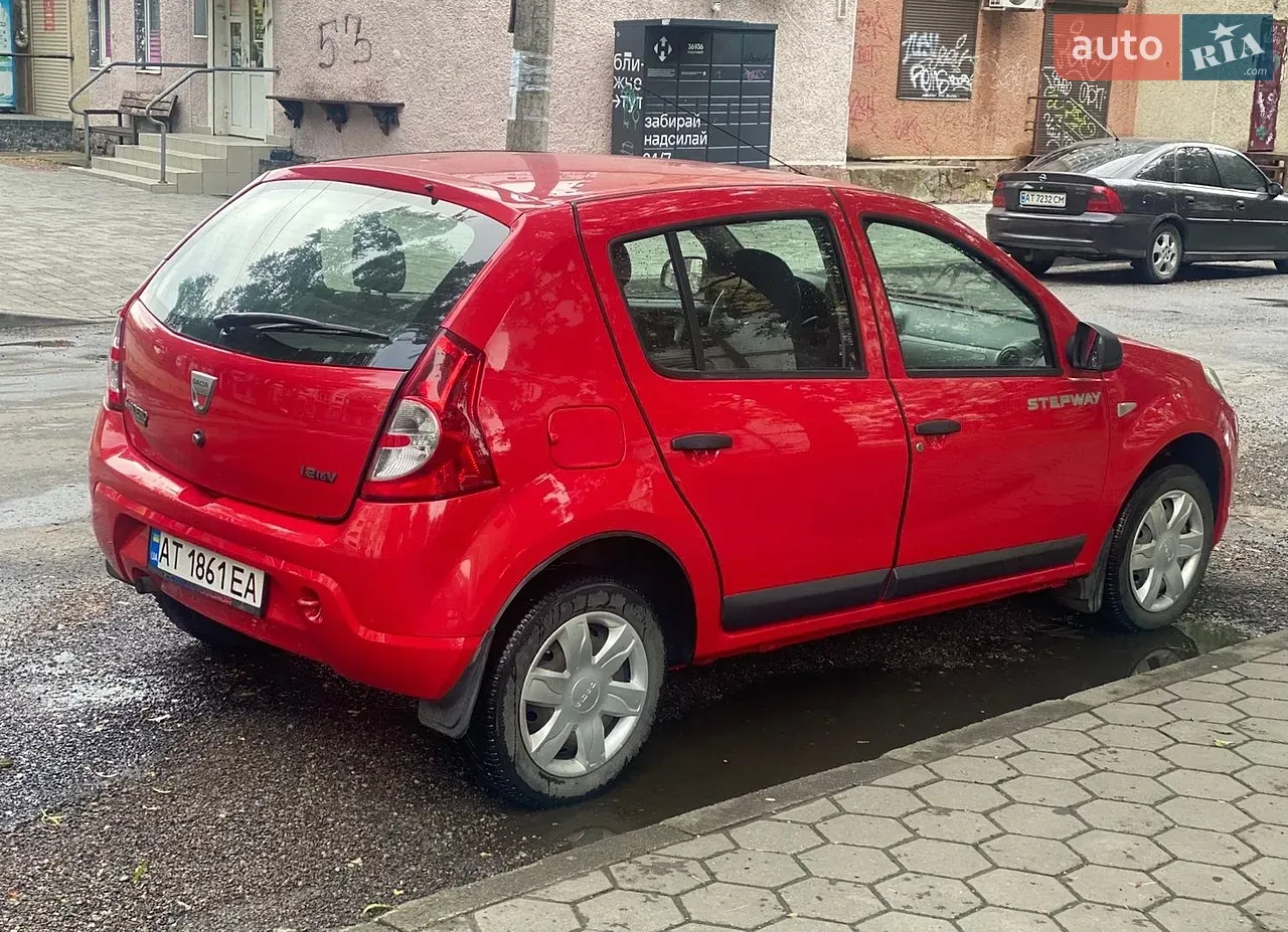 Dacia Sandero 2009 photo 4