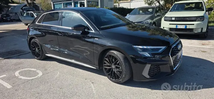 Audi A3 2022 photo 2