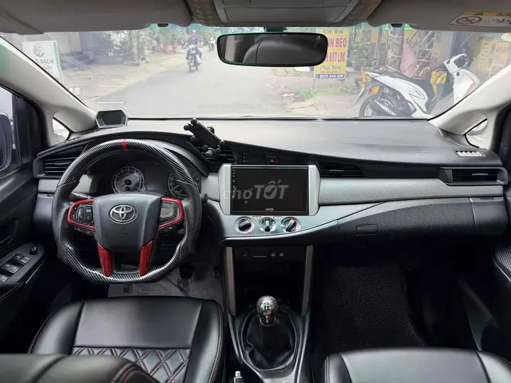 Toyota Innova 2017 photo 5