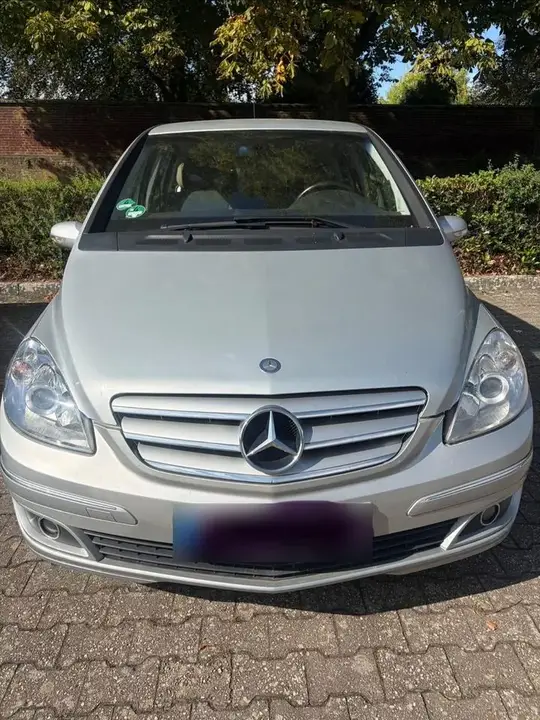 Mercedes-Benz B 170