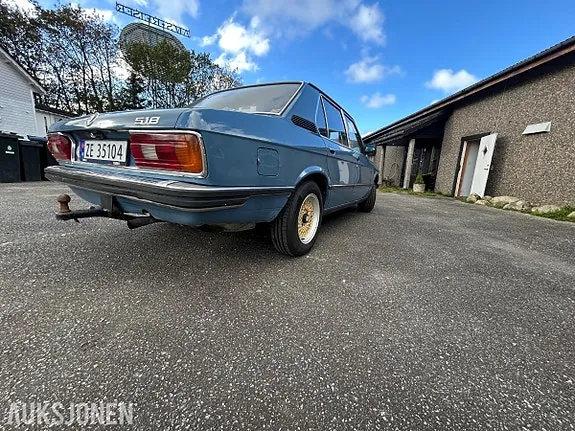 BMW 5-Serie 1981 photo 4