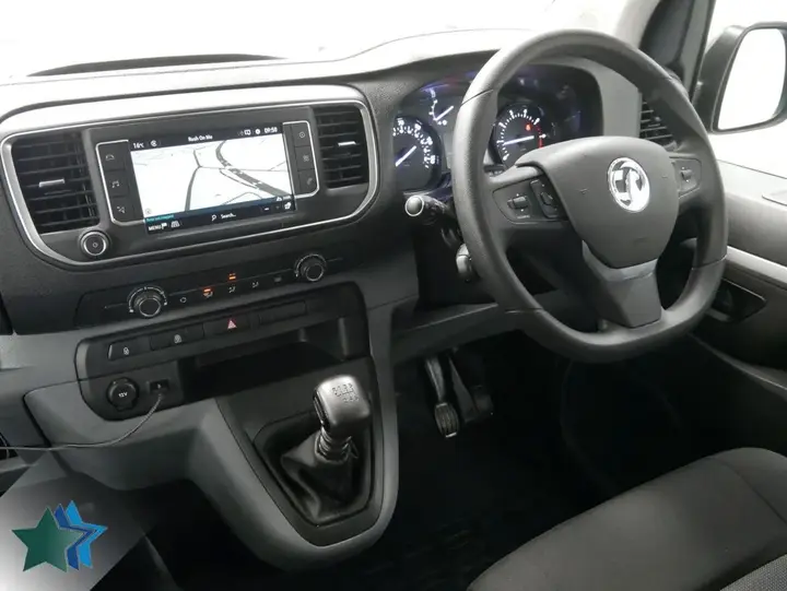 Vauxhall Vivaro 2022 photo 5