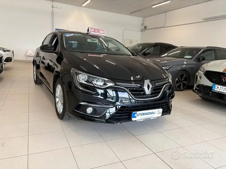 Renault Megane 2017 photo 2