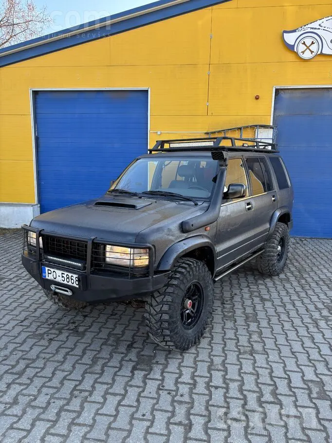 Opel Monterey