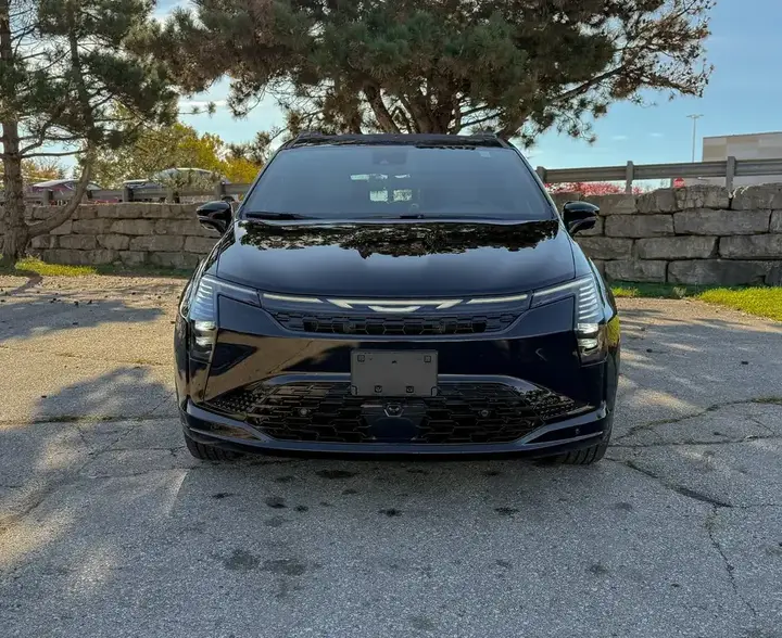 Chrysler Pacifica 2027 photo 2