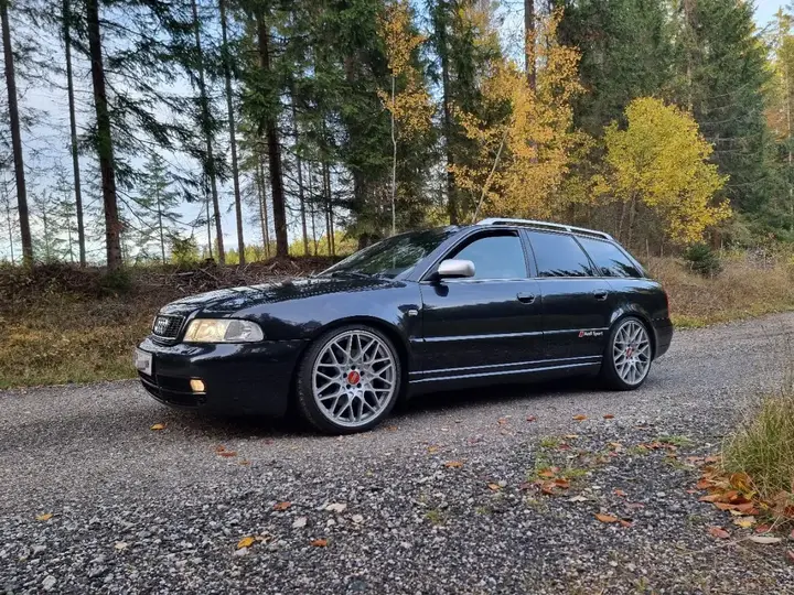Audi A4 1999 photo 2
