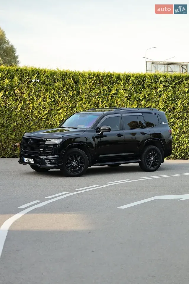 Toyota Land Cruiser 2021 photo 3