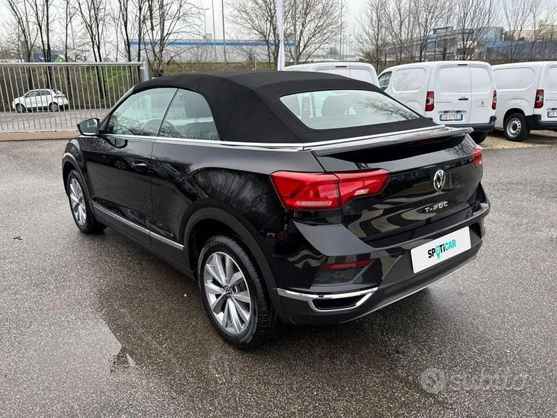Volkswagen T-Roc 2021 photo 3