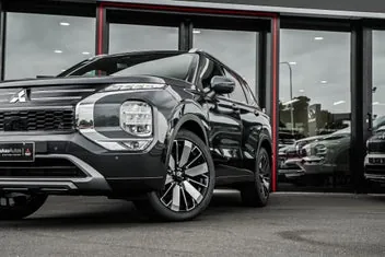 Mitsubishi Outlander 2026 photo 3