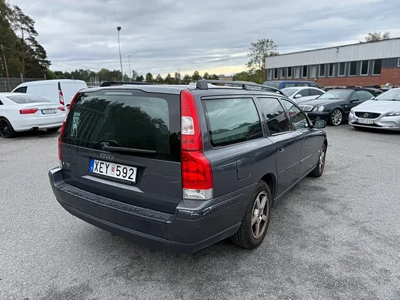 Volvo V70 2006 photo 5