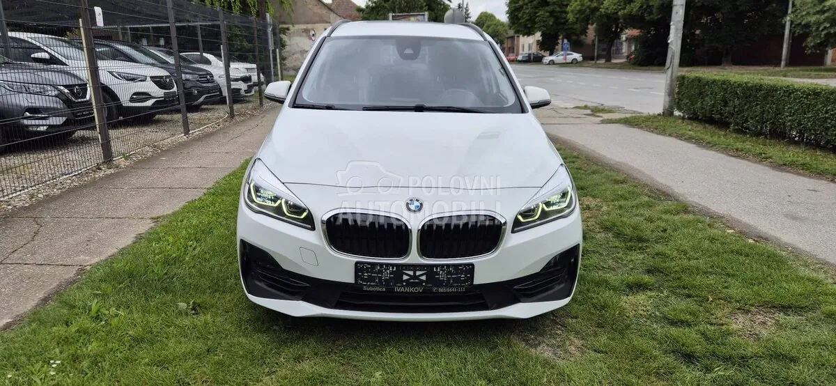 BMW 218 2019 photo 2