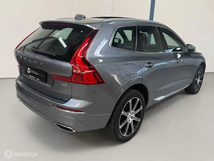 Volvo Xc60 2018 photo 2