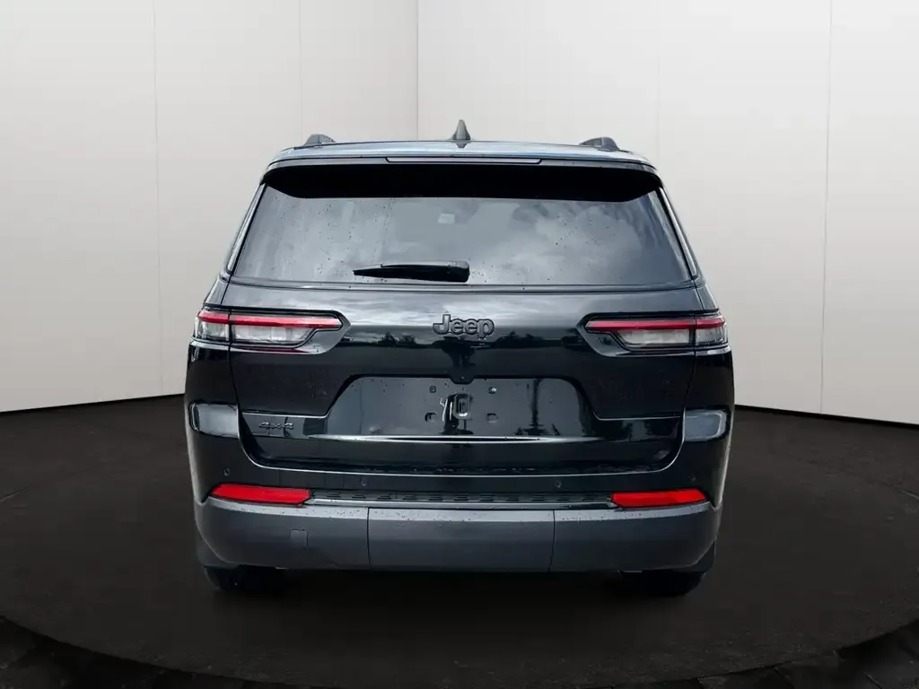 Jeep Grand Cherokee L 2025 photo 5