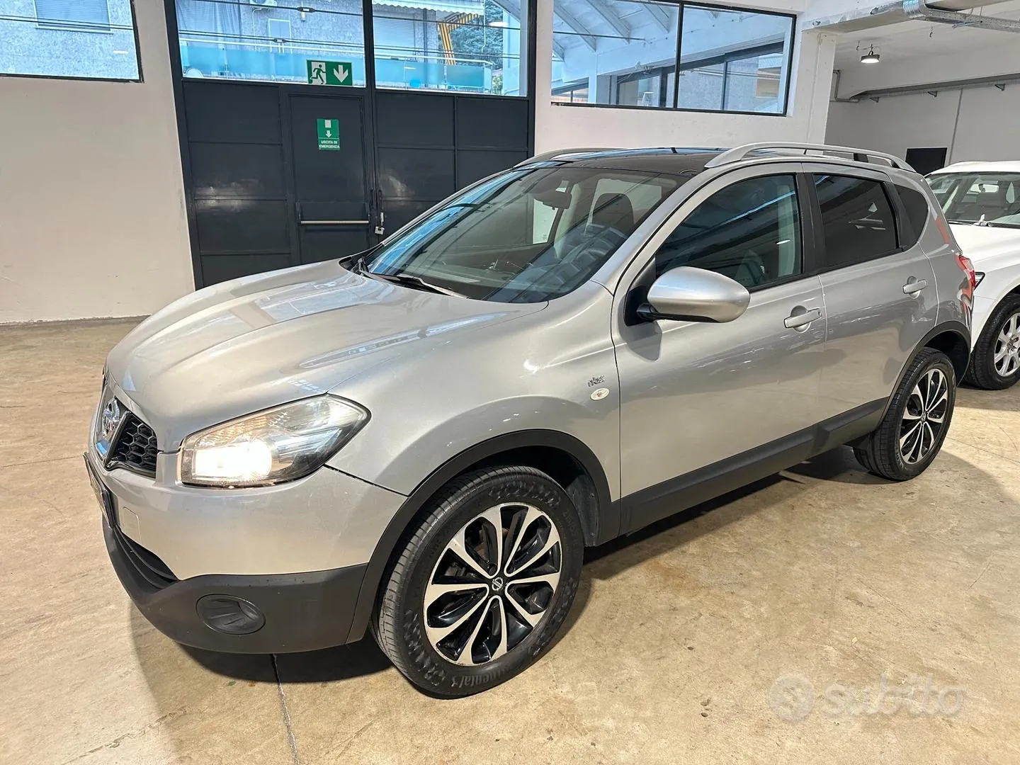 Nissan Qashqai 2011 photo 2