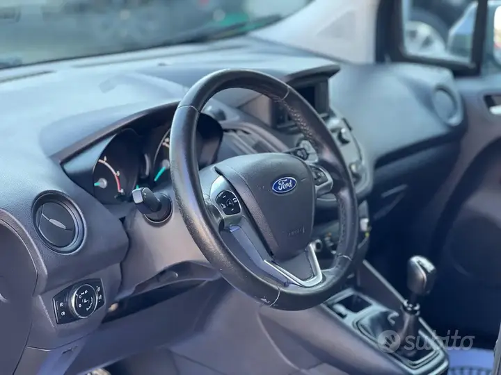 Ford Tourneo Courier 2019 photo 5