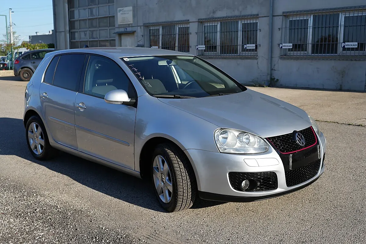 Volkswagen Golf 2007 photo 3