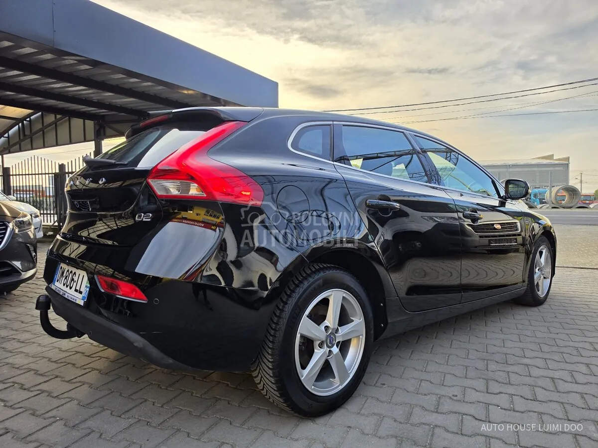 Volvo V40 2014 photo 5