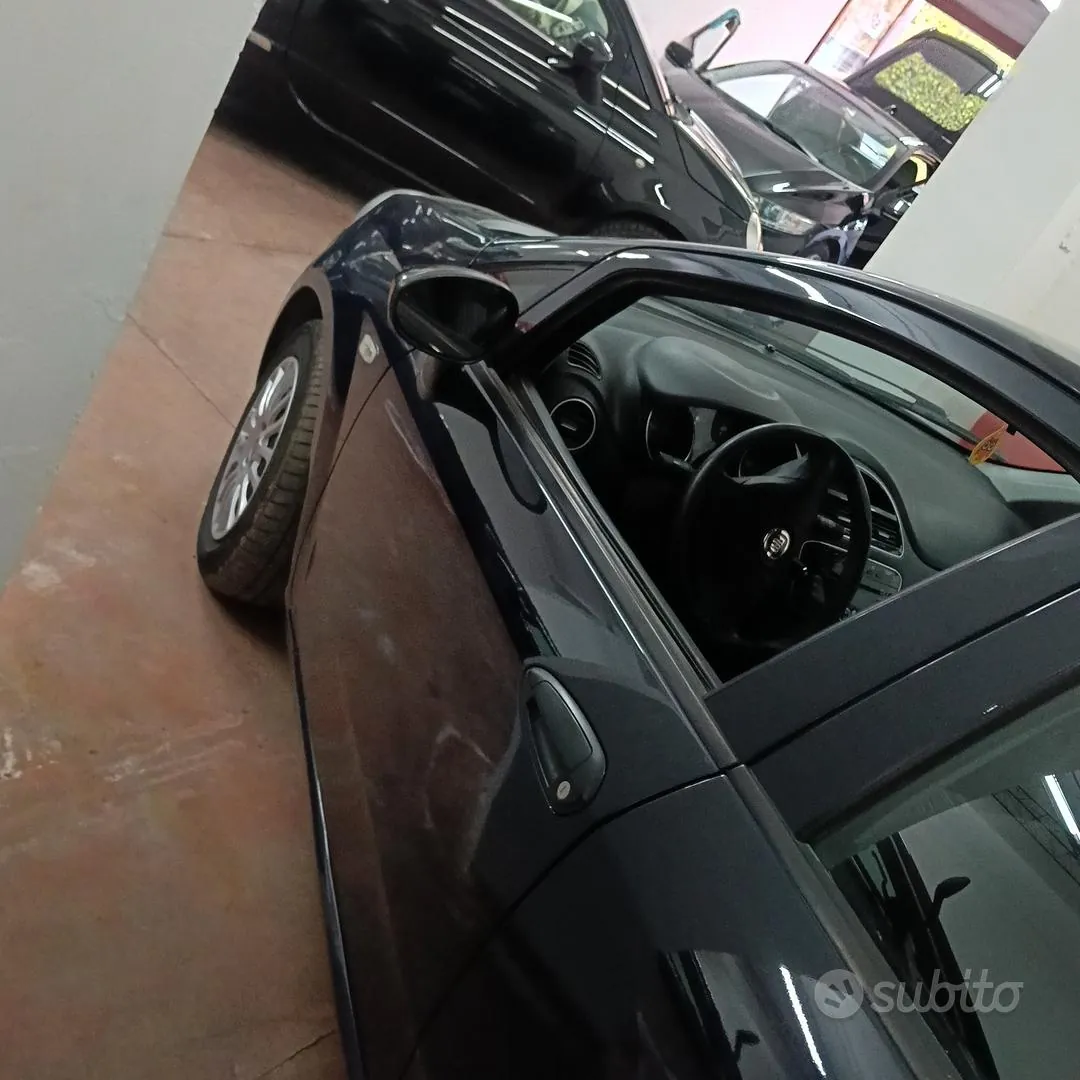 Fiat Grande Punto 2016 photo 2